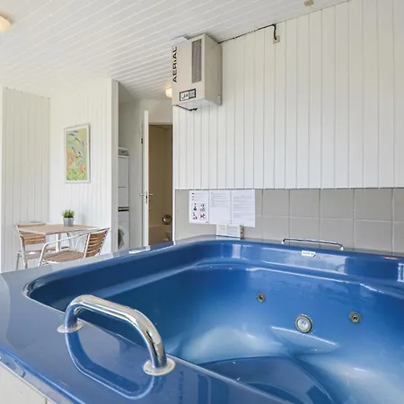 Holiday home 4 Bedroom Amazing In *